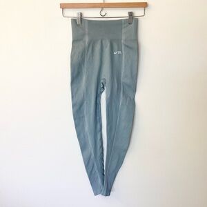 AYBL Reflex Cropped Seamless Leggings with Ribbed Detail - Blue - S